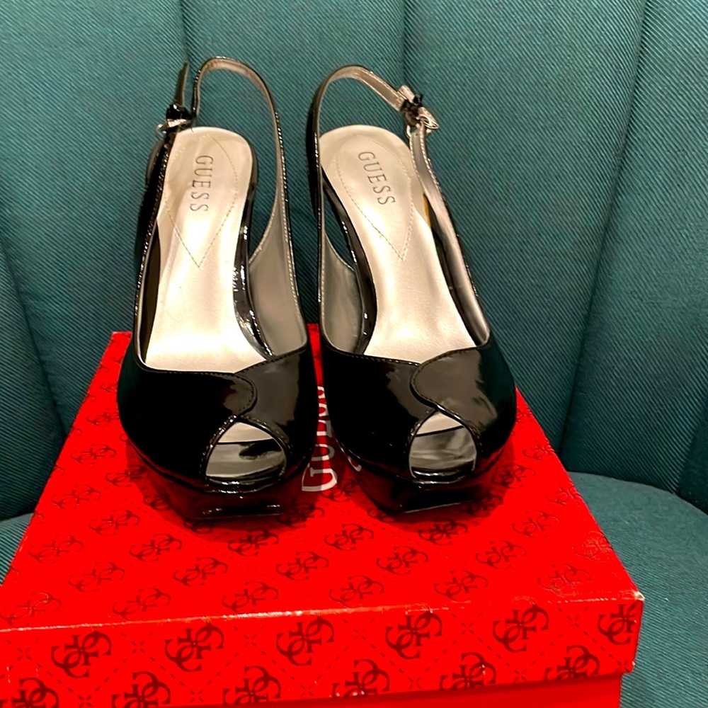 Guess Black patent leather stilettos size 7.5